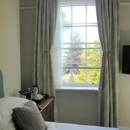 The House At Bed & Breakfast 3*