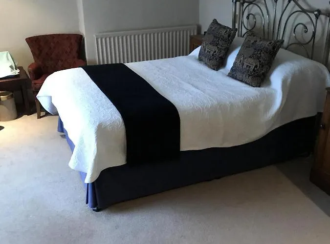 Bed & Breakfast The House At 3*